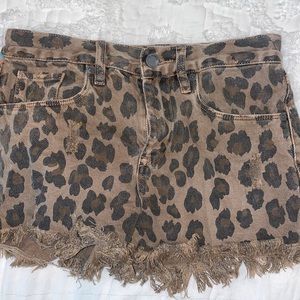 Blank NYC cheetah leopard shorts